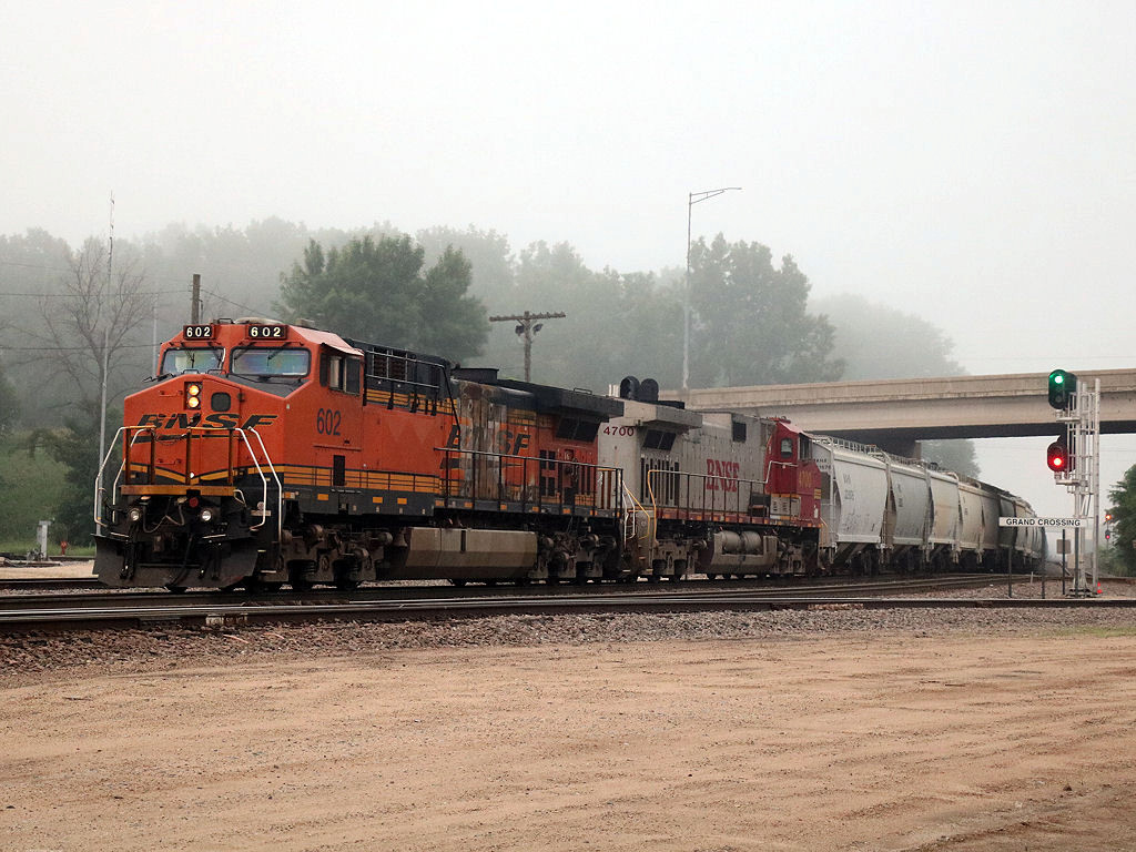 BNSF 602